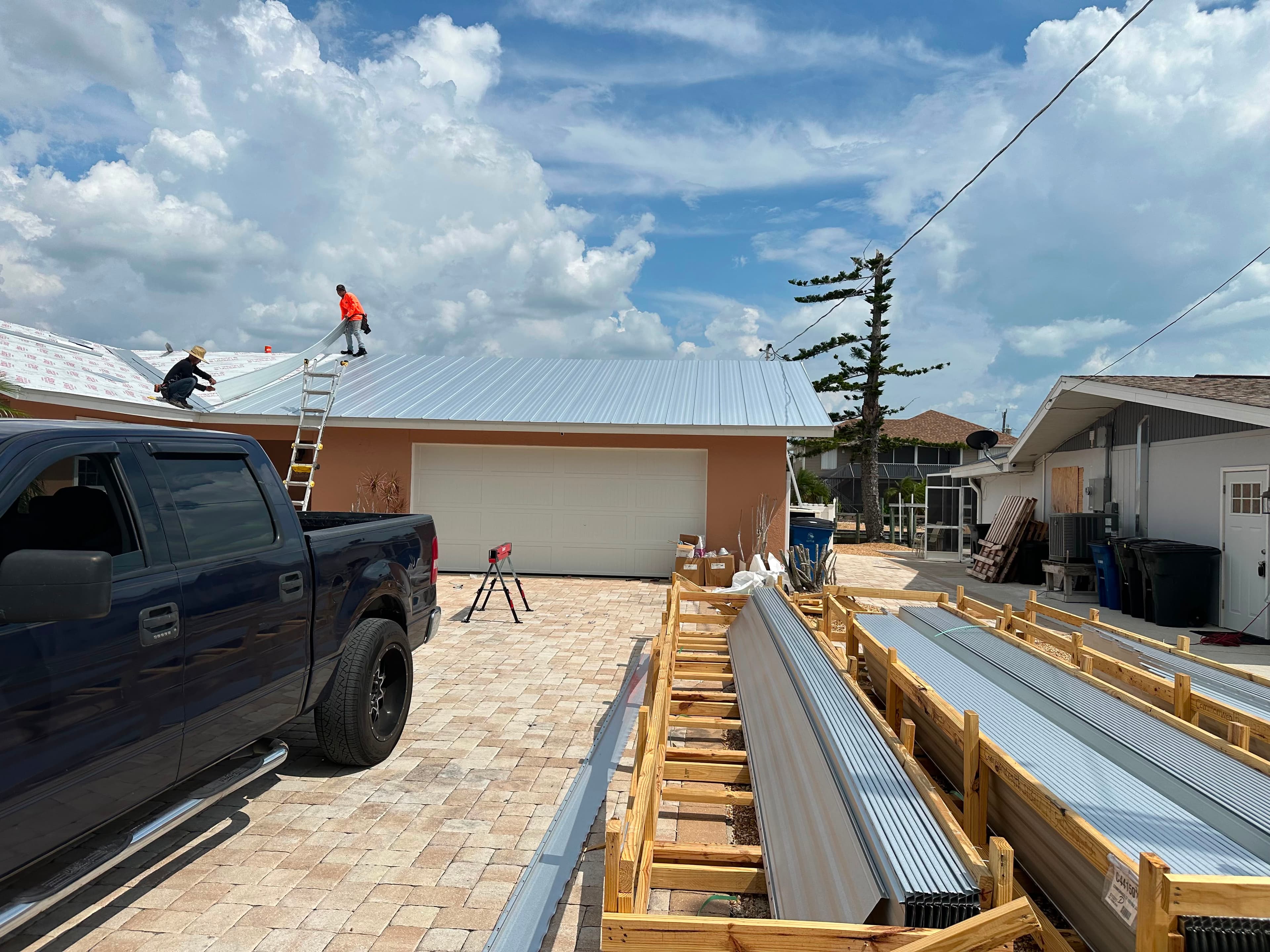 Professional roof work execution